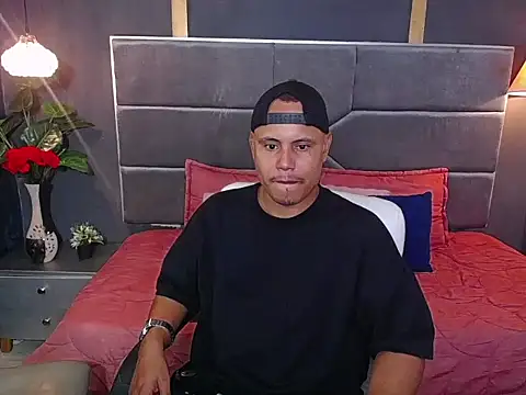 noah oliver1 online show from June 2026 01:14:01 AM