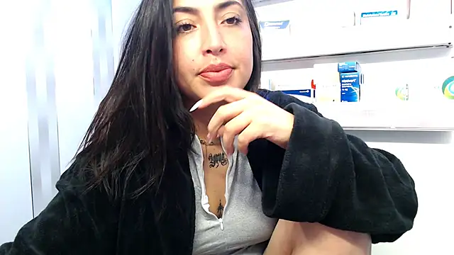 abby sofia online show from April 2026 08:04:02 PM