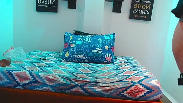Snapshot of maria_paula___ chatting on May 2026 04:26:01 PM maria paula online show from May 2026 04:26:01 PM