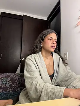 MiauwX X online show from April 2026 02:10:01 AM