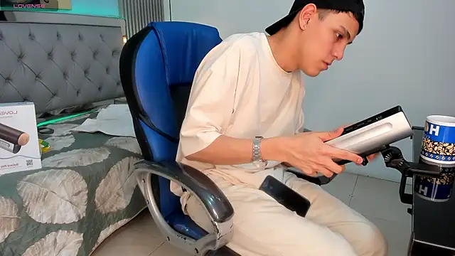 Ethanx18  online show from June 2026 03:26:02 AM