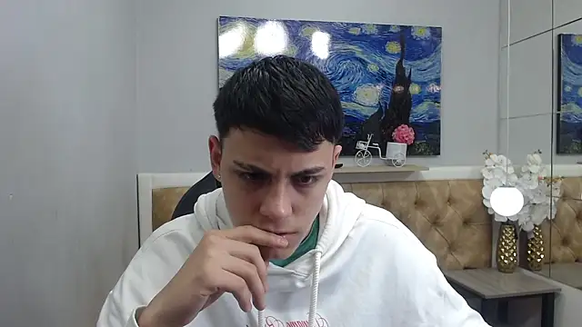 Ethanx18  online show from May 2026 03:25:01 AM