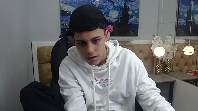 Ethanx18  online show from May 2026 03:47:02 AM