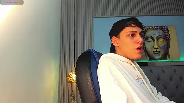 Ethanx18  online show from June 2026 03:39:02 AM