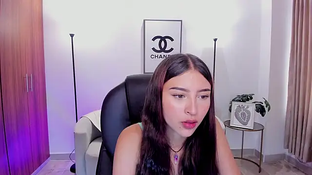 Nikky sweett  online show from May 2026 04:31:02 PM