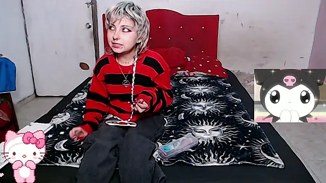 Cute Chrixxx online show from May 2026 12:33:01 PM
