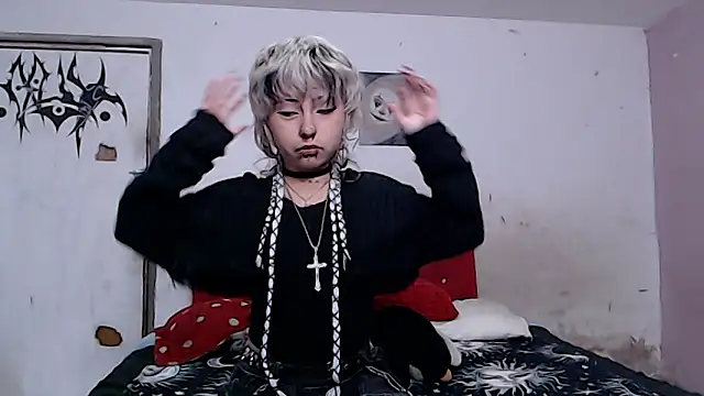 Cute Chrixxx online show from May 2026 11:44:01 AM