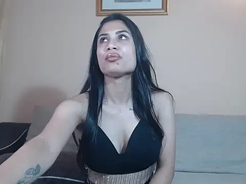 rebecka sweet online show from May 2026 01:11:02 PM