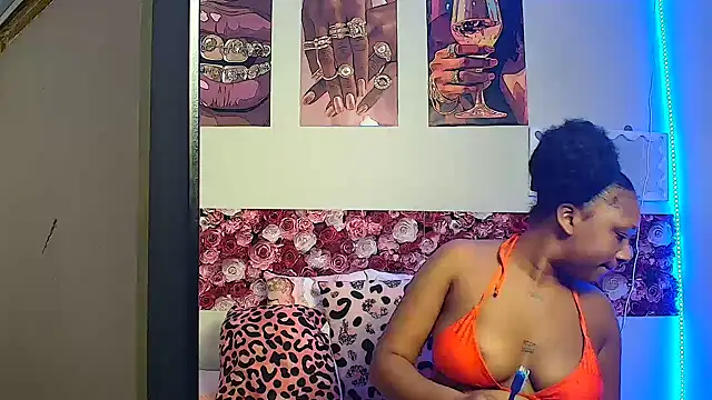 EnchantingLisa online show from May 2026 04:23:02 AM