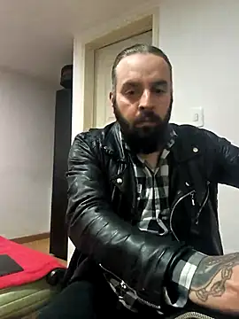 erikthor online show from May 2026 04:49:01 AM