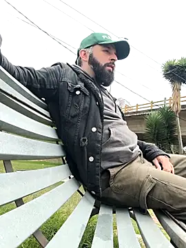 erikthor online show from May 2026 04:04:02 PM