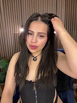 Yenifer 27 online show from June 2026 03:39:01 AM