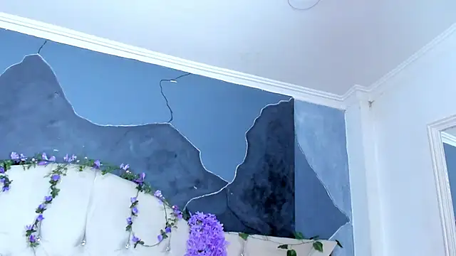 HayleyRoss  online show from May 2026 02:04:01 PM