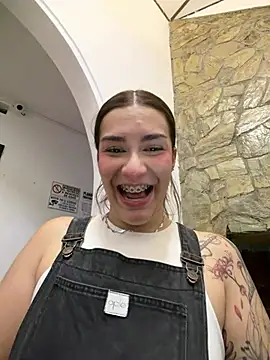 Snapshot of Bonnie_Rider chatting on July 2026 11:27:02 PM Bonnie Rider online show from July 2026 11:27:02 PM