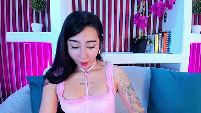 AshleyGross  online show from May 2026 07:51:02 PM