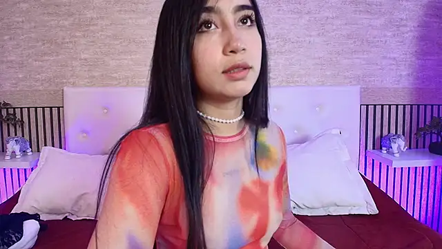 AshleyGross  online show from May 2026 07:42:01 PM
