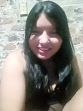 Estrellitadelmar online show from May 2026 01:43:01 AM