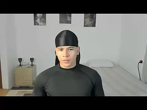 sant wahlberg online show from May 2026 10:52:02 PM