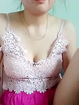 Kee2000 online show from May 2026 01:26:08 AM