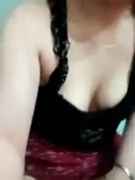 Kee2000 online show from May 2026 04:04:02 PM