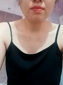 Kee2000 online show from May 2026 11:41:01 PM