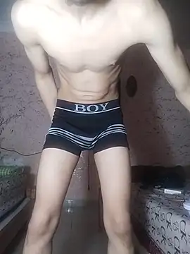 adamhdgdhdv73 online show from May 2026 11:19:01 PM