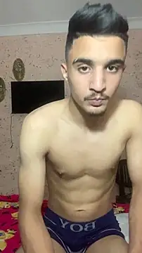 adamhdgdhdv73 online show from May 2026 11:58:02 PM
