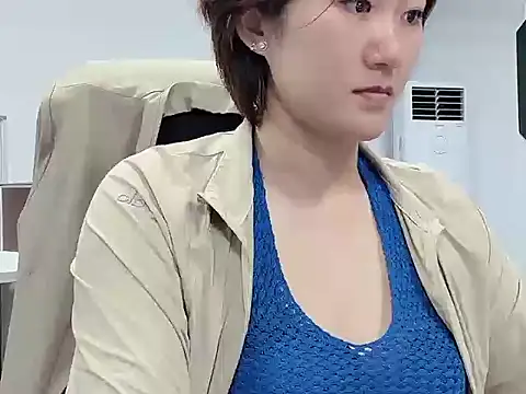 Luna-6613 online show from May 2026 11:24:02 AM