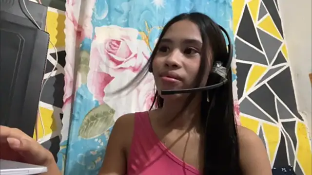 MyrlKu online show from April 2026 12:01:01 PM