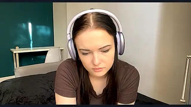 AmbientInvalid online show from May 2026 04:15:02 PM