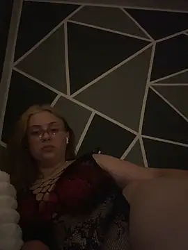 valeriaspice23 online show from June 2026 08:47:02 PM