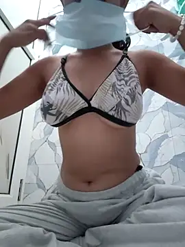 sassyygurl online show from May 2026 11:25:01 AM