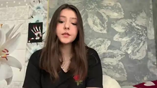 RonniJess online show from April 2026 07:26:01 AM