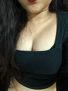 Snapshot of Diya_Jaan chatting on April 2026 05:17:01 PM Diya Jaan online show from April 2026 05:17:01 PM