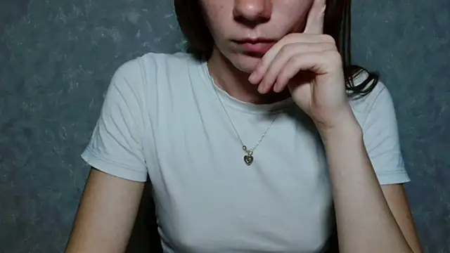 Amelia  Smith online show from May 2026 06:50:01 PM