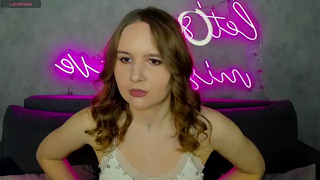 Snapshot of Emmaa_Kimm chatting on June 2026 12:59:01 AM Emmaa Kimm online show from June 2026 12:59:01 AM