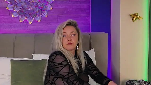 VeraNoires online show from May 2026 04:34:01 AM