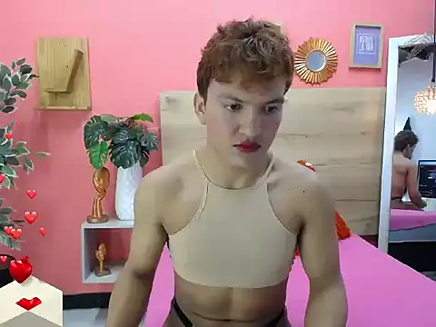 aslyhernandez99 online show from April 2026 10:19:01 AM