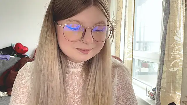YukiBlush online show from June 2026 01:21:01 AM