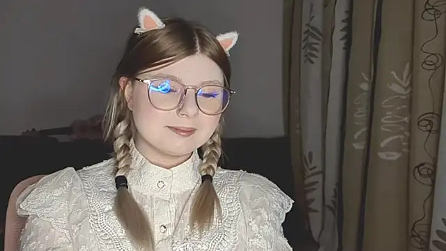 YukiBlush online show from May 2026 05:21:02 PM