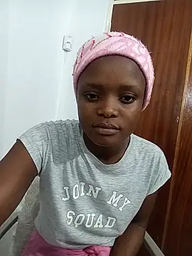 Snapshot of DarkPearl_20 chatting on June 2026 04:13:01 PM DarkPearl 20 online show from June 2026 04:13:01 PM