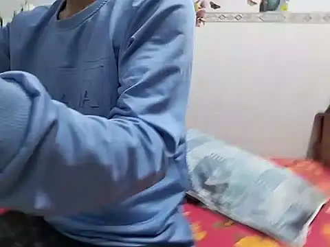 Snapshot of Kiet_Mot_Minh_O_Nha chatting on May 2026 11:51:02 AM Kiet Mot Minh O Nha online show from May 2026 11:51:02 AM