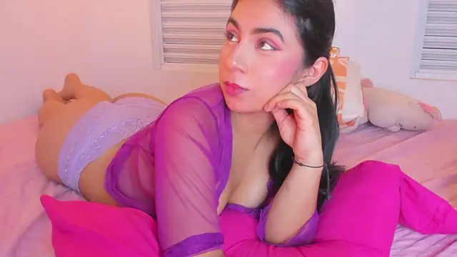 VictoriaaLopez online show from June 2026 12:22:01 PM
