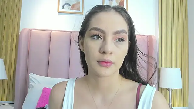 Snapshot of Megann_Rousee chatting on May 2026 11:40:01 AM Megann Rousee online show from May 2026 11:40:01 AM