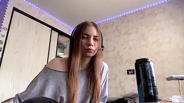 Sonya Solnarima online show from May 2026 09:36:02 AM