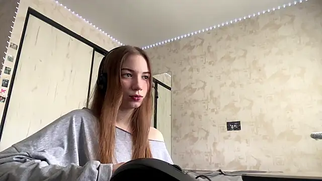 Sonya Solnarima online show from April 2026 11:28:01 AM