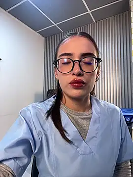 Sweet Milaa1 online show from May 2026 05:50:01 PM