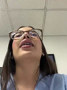 Sweet Milaa1 online show from June 2026 07:02:01 PM