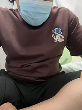 samsam99914 online show from April 2026 02:24:02 PM