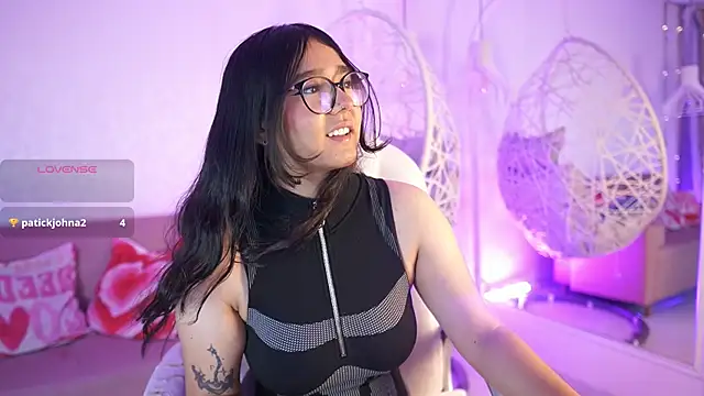 VioletJoness  online show from July 2026 11:43:01 AM